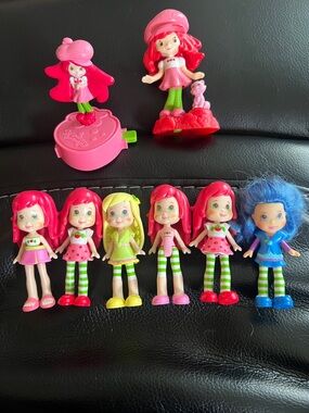 Strawberry Shortcake Mini Dolls Lot of 8